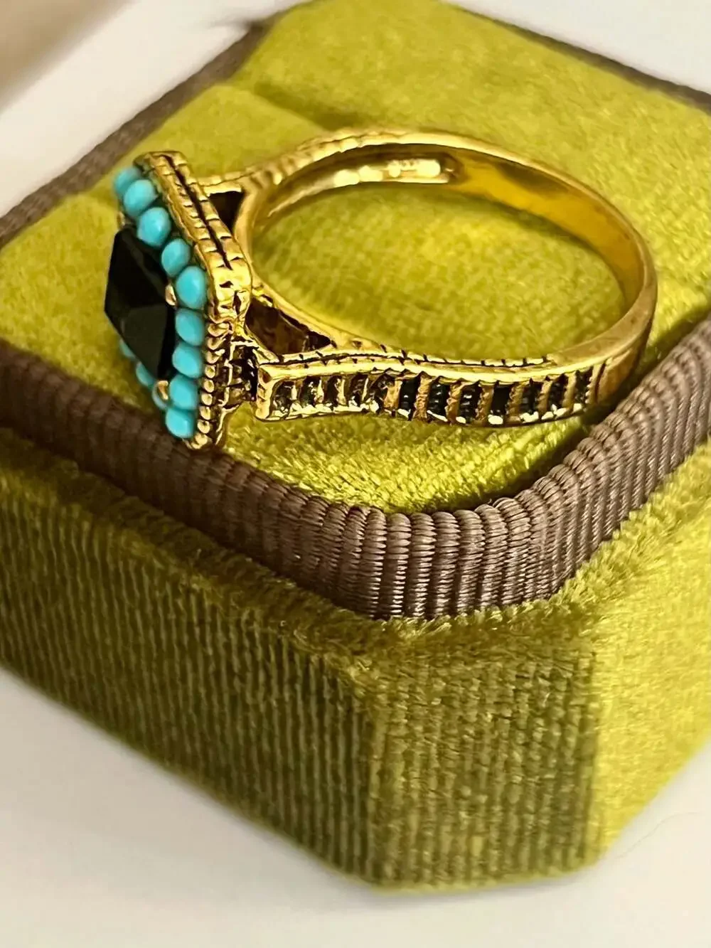 Boho Gold Ring Black Onyx Stone Turquoise Beaded Accent Size 9.5